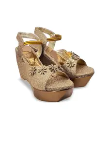 MONAQI Colourblocked Comfort Sandals with Buckles