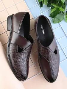 Anouk Men Ethnic Shoe-Style Sandals