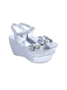 MONAQI Printed Comfort Sandals