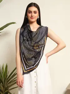 Ravaiyaa Women Printed Scarf