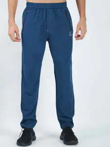 GOTO Men Printed Mid-Rise TrackPants