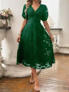 The Roadster Lifestyle Co Self-Design V Neck Maxi Dress