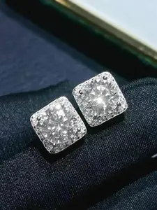 Peora Contemporary Studs Earrings