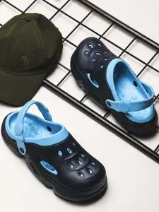 BERSACHE Men Slip-On