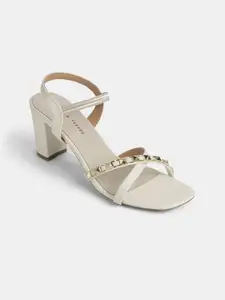 LEMON & PEPPER Block Sandals