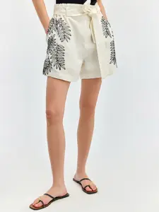 COVER STORY Women Floral Embellished Shorts