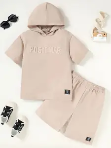 INCLUD Boys Printed T-shirt with Shorts