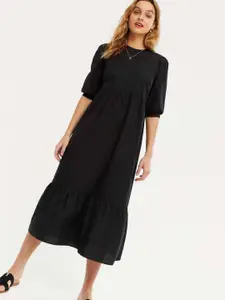 Raiyani Fashion Solid A-Line Midi Dress