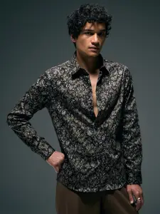 Flying Machine Men Slim Fit Floral Opaque Printed Casual Shirt