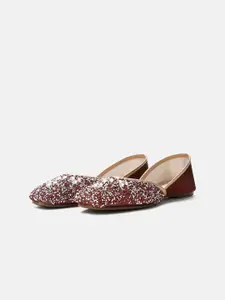 JM Looks Girls Ethnic Mojaris with Embroidered Flats