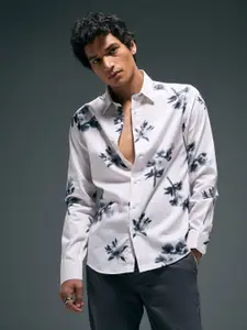 Flying Machine Men Slim Fit Floral Opaque Printed Casual Shirt