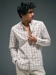 Flying Machine Men Classic Opaque Checked Casual Shirt
