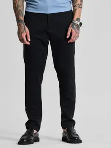 Snitch Men Solid Snitch Black Mid-Rise Slim Fit Trousers
