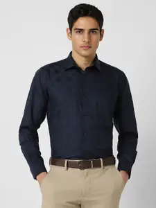 Van Heusen Men Regular Fit Spread Collar Checked Cotton Formal Shirt