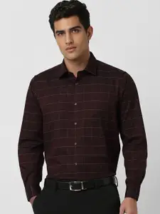 Van Heusen Men Checked Regular Fit Cotton Formal Shirt