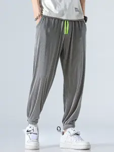 StyleCast Men Regular Fit Track Pant