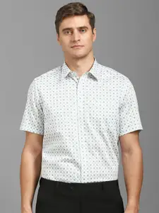 Louis Philippe Men Regular Fit Spread Collar Floral Printed Cotton Formal Shirt