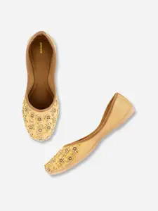 Anouk Women Embellished Ethnic Mojaris Flats