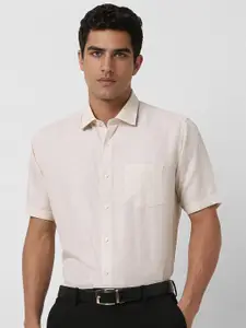 Van Heusen Men Vertical Striped Regular Fit Formal Shirt