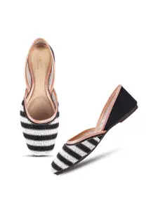 JM Looks Girls Fashion Flat Embellished Square Toe Mojaris with Comfortable Sole