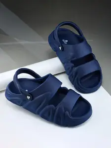 Duke Men Solid Aerowave Clogs