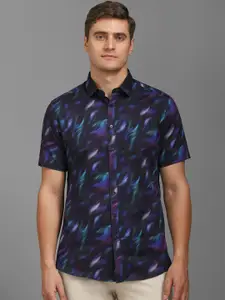 Louis Philippe Sport Men Slim Fit Abstract Printed Cotton Casual Shirt