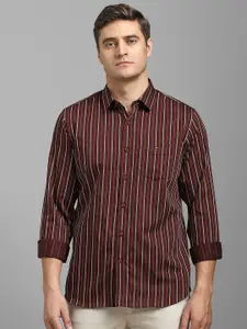 Louis Philippe Sport Men Slim Fit Vertical Striped Cotton Casual Shirt