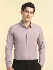 Allen Solly Men Slim Fit Spread Collar Solid Casual Shirt