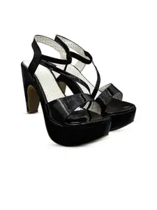 MONAQI Embellished Comfort Sandals