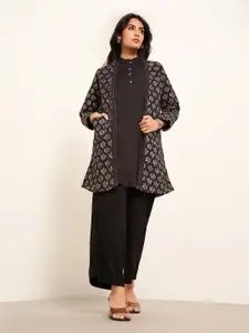 RANGMANCH BY PANTALOONS Floral Print Embroidered Kantha Work Pure Cotton Ethnic Shrug