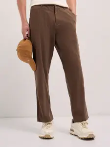 THE BEAR HOUSE Men Cotton Solid Baggy Fit Trousers