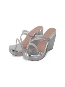 MONAQI Women Embelllished Platform Sandals with Tassels