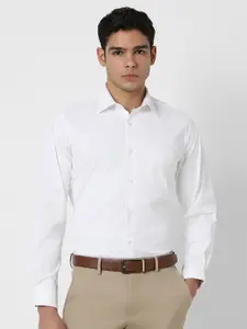 Van Heusen Men Regular Fit Spread Collar Solid Formal Shirt
