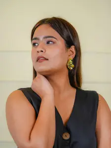 Mali Fionna Gold-Plated Contemporary Shaped Studs