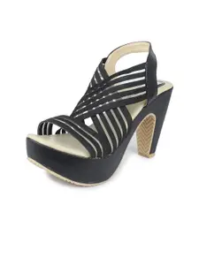 MONAQI Women Striped Comfort Sandals