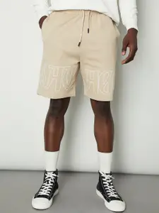 max Men Printed Regular Fit Mid-Rise Shorts