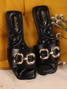 DressBerry Women Embellished Open Toe Flats with Buckles