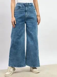 Styli Women Wide Leg High-Rise Light Fade Medium Shade Stretchable Jeans