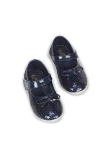 Lil Lollipop Girl Synthetic Round Toe Mojaris with Bows Flats