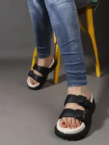 The Roadster Lifestyle Co Women Comfortable Sliders