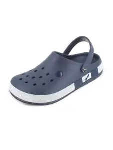 FLITE Men Self Design Clogs