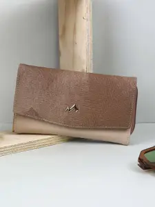 Metro Women Textured Three Fold Wallet