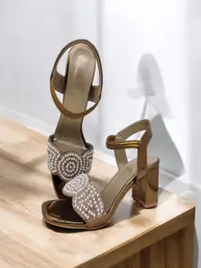 MONAQI Embellished Block Heel Sandals