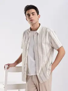 Calvin Klein Jeans Men Regular Fit Spread Collar Vertical Striped Cotton Casual Shirt