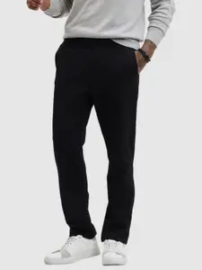 Snitch Men Textured Regular Fit Trousers