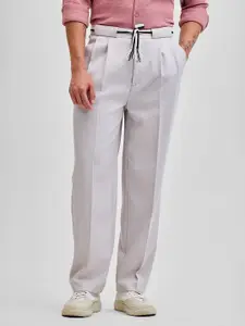Snitch Men  Cream Plain Relaxed Fit Trousers