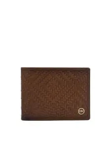 Da Milano Men Geometric Textured Leather Two Fold Wallet