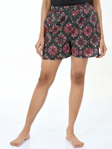 30 Looks Women Cotton Ethnic Motifs Mid-Rise Printed Lounge Shorts