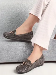 Carlton London Women Textured Loafers