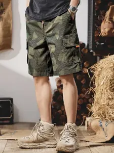 StyleCast Men Printed Regular Fit Cotton Cargo Shorts